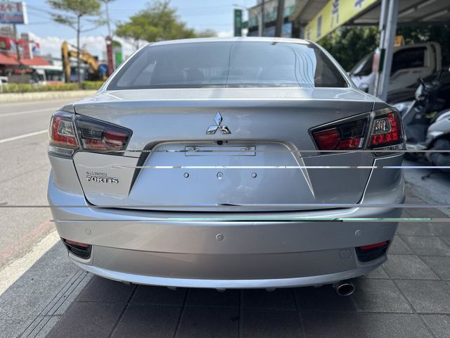 MITSUBISHI三菱 LANCER FORTIS  第4張相片