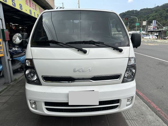 KIA起亞 KAON  第3張相片