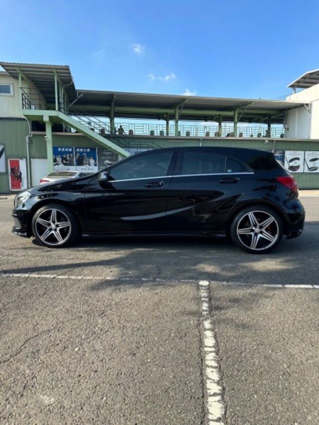 A250 AMG PLUS / 女用一手車 / 總代理 / 原版件 / 原廠保養  第3張相片