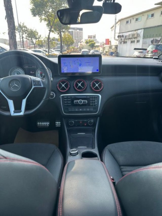 A250 AMG PLUS / 女用一手車 / 總代理 / 原版件 / 原廠保養  第6張相片