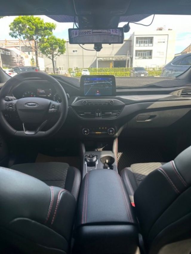ST Line Lommel  / 女用一手車 / 原版件 / 原廠保養 / 原廠保固中  第6張相片