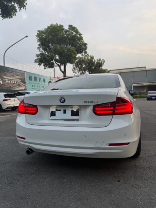 318 柴油 / 女用一手車 / 總代理 / 原廠保養  第4張相片