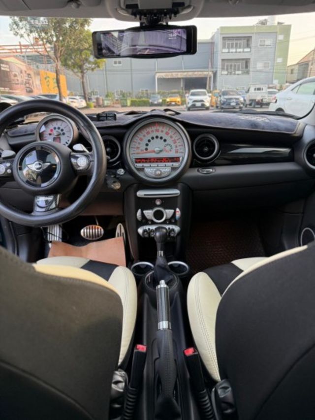 Cooper S版 / 總代理 / 女用一手車 / 原版件 / 原廠保養  第6張相片