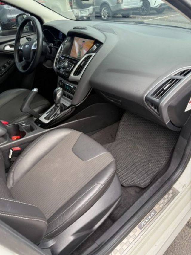 2.0柴油 / 一手車 / 自動停車 / 盲點偵測  第7張相片