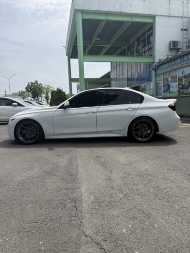 320M Sport  / B48引擎 / 總代理 / 一手車 / 精品改裝  第3張相片
