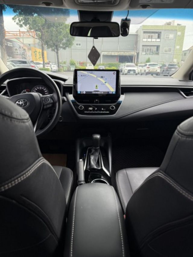 豪華版/一手車/原版件/原廠保養  第5張相片