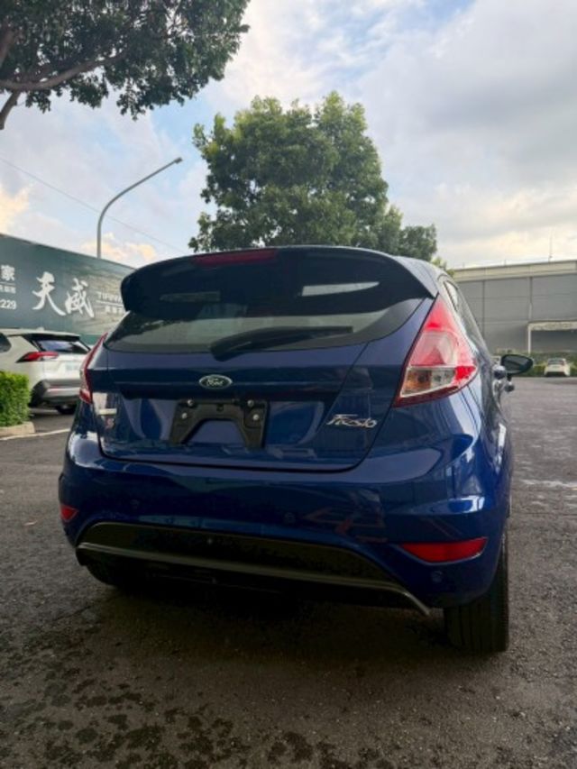 1.0S版/女用一手車/原版件/原廠保養  第4張相片