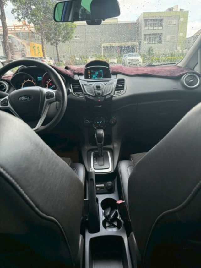1.0S版/女用一手車/原版件/原廠保養  第6張相片