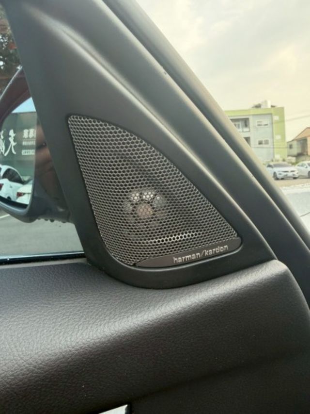 318改M包 / 一手車 / 原廠保養  第9張相片