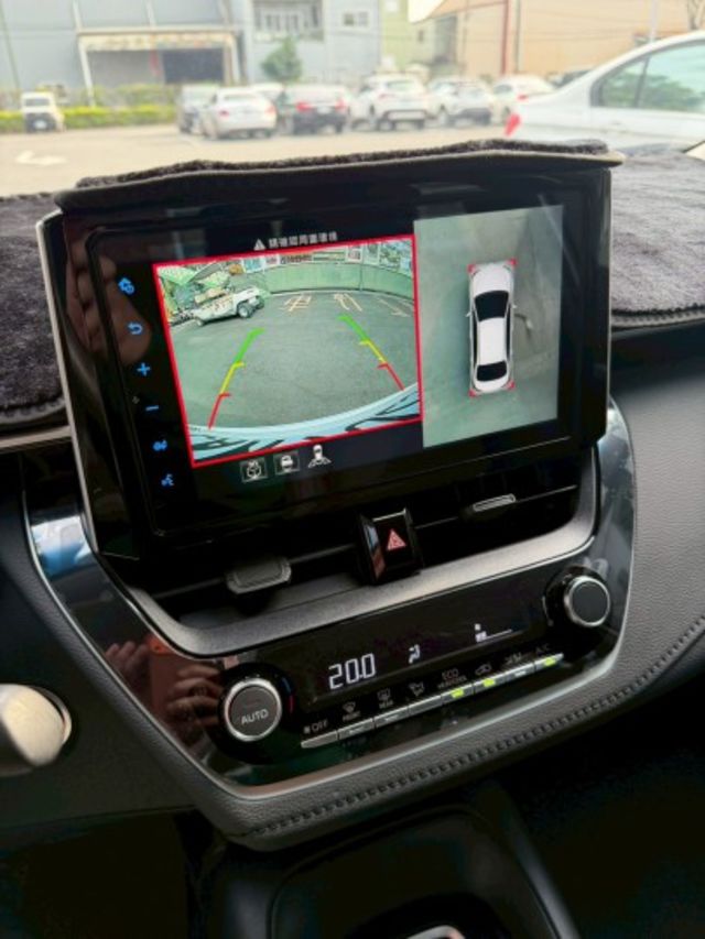 25年式 / 豪華+ / 一手車 / 原廠保固中  第10張相片