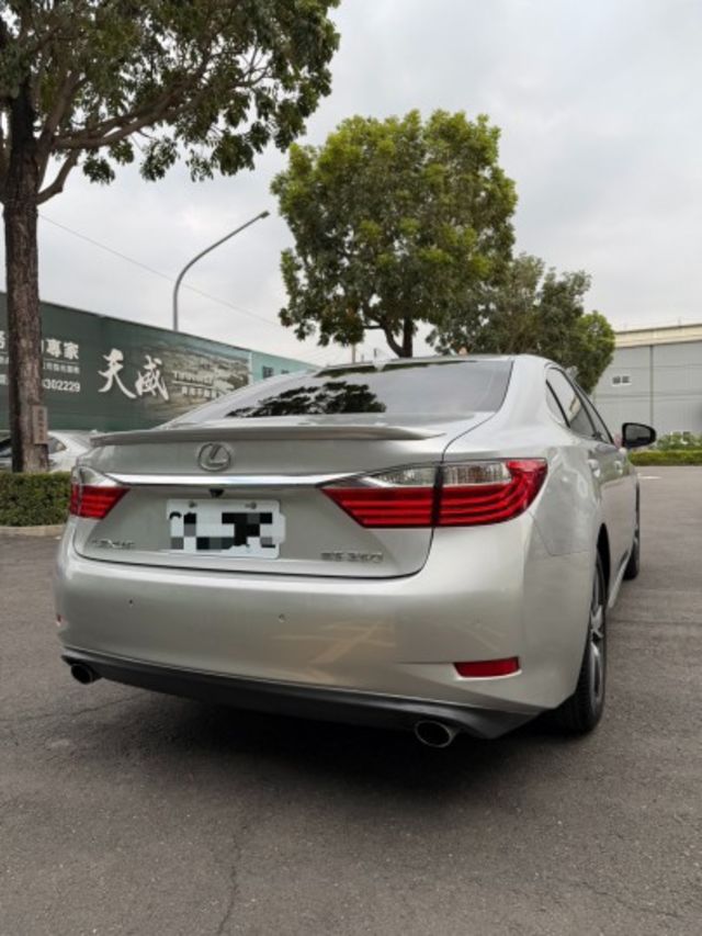 ES250 旗艦版 / 一手車 / 保固中  第4張相片