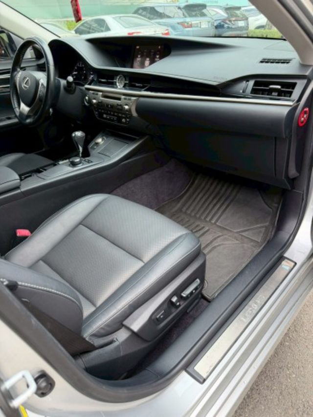 ES250 旗艦版 / 一手車 / 保固中  第7張相片