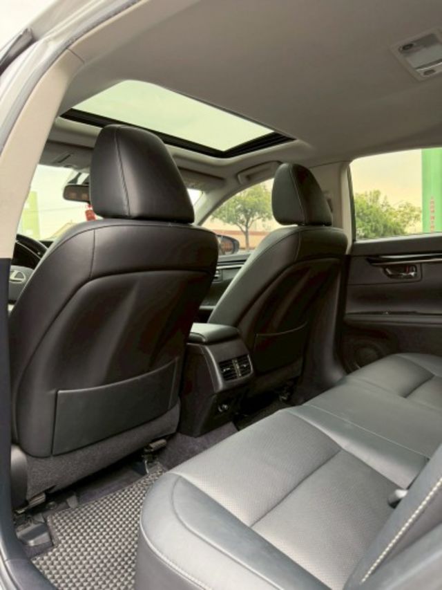 ES250 旗艦版 / 一手車 / 保固中  第8張相片