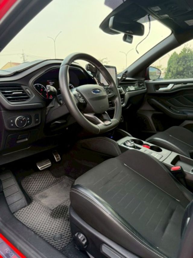 2.3 ST旅行車 / 一手車 / 原廠保養  第5張相片