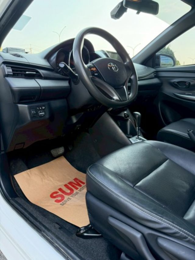 S版 / 免鑰匙啟動 / 摸門解鎖 / 原廠保養  第5張相片