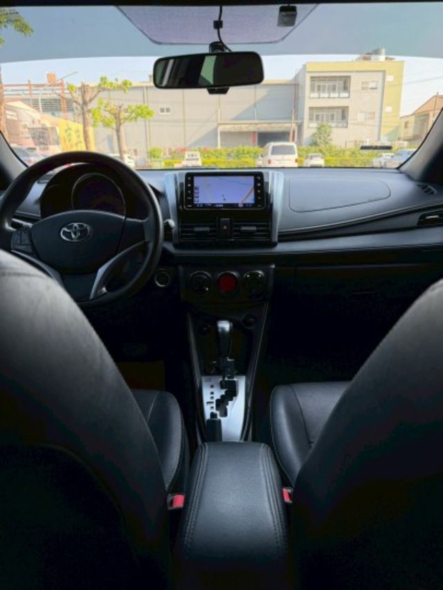 S版 / 免鑰匙啟動 / 摸門解鎖 / 原廠保養  第6張相片