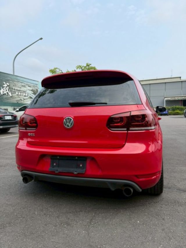 女用一手車 / 原廠保養 / 全台最低里程  第4張相片