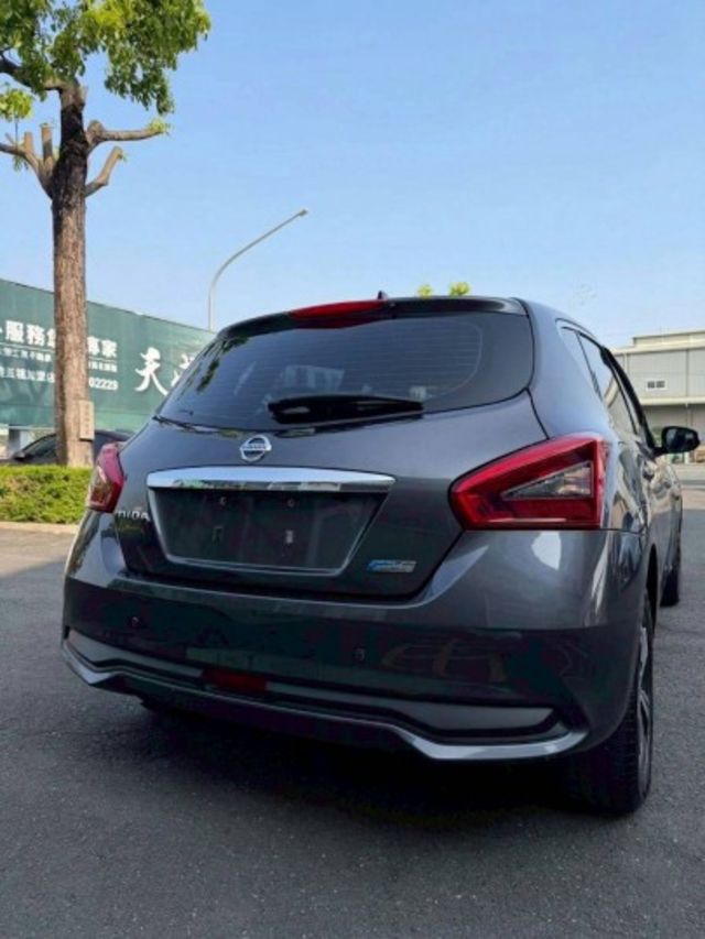 旗艦版 / 女用車 / 原廠保養  第4張相片