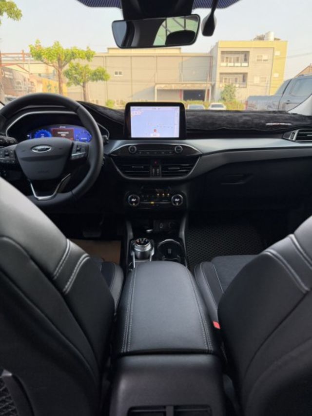 任性版 / 一手車 / 原廠保養  第6張相片