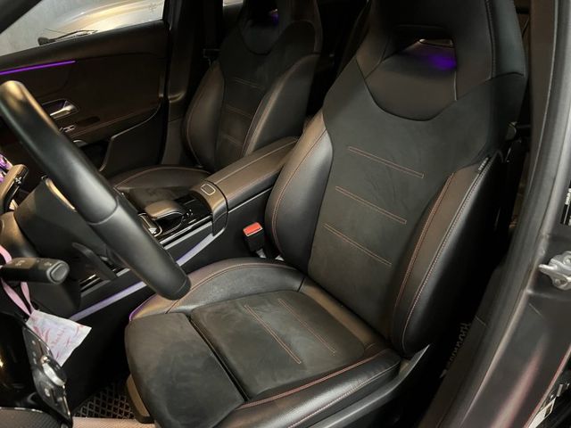 2019年出廠 A250 AMG 4MATIC 里程少跑 雙液晶螢幕/全景天窗/KEYLESS-GO/加熱座椅/麂皮內裝  第5張相片
