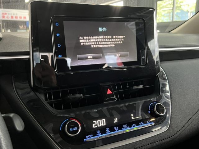 一手車/低里程/ACC跟車輔助/保固兩年五萬公里  第9張相片
