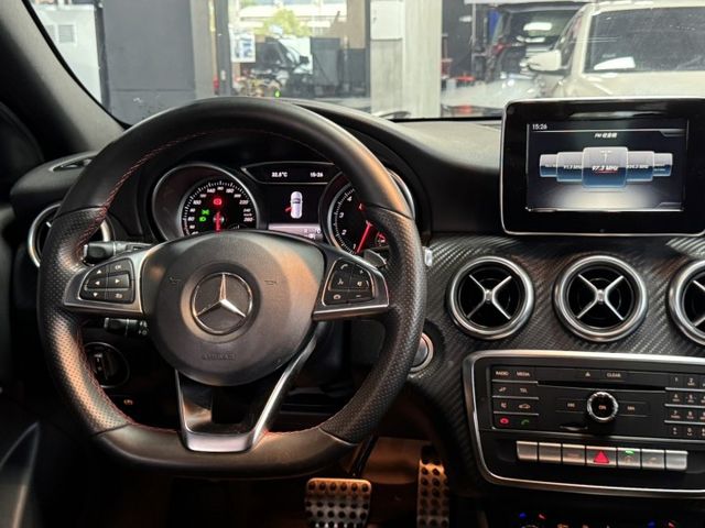 一手車/AMG套件/總代理/全景天窗  第8張相片