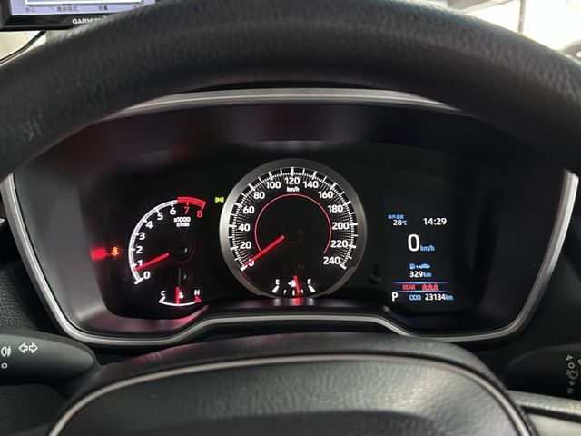 一手車/低里程/原廠保固中/經典版  第8張相片