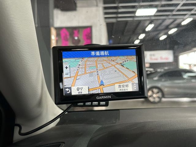一手車/低里程/原廠保固中/經典版  第9張相片