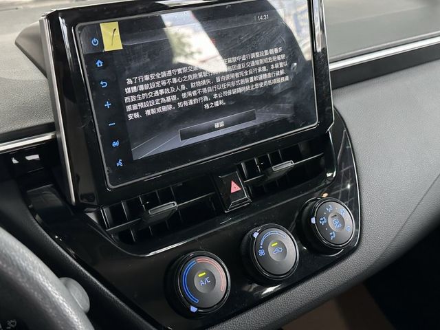 一手車/低里程/原廠保固中/經典版  第10張相片