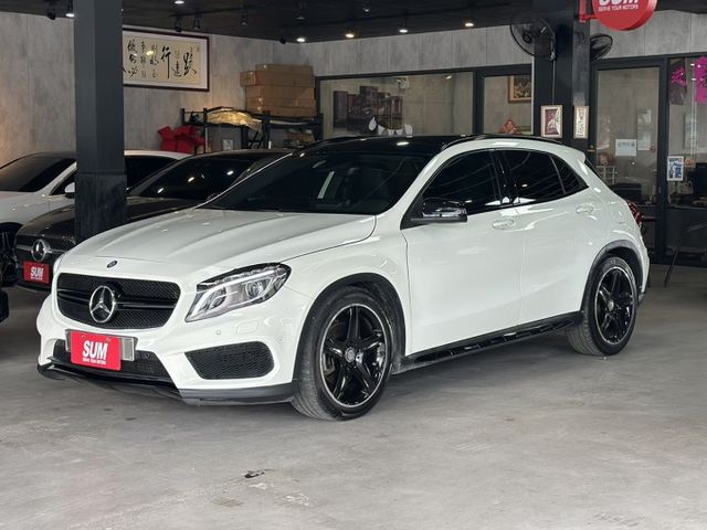 夜色套件/AMG套件/全景天窗/低里程  第1張相片