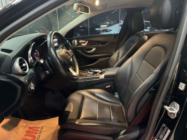 外觀AMG樣式/柏林之音/全景天窗  第4張相片