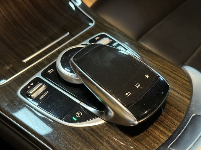 外觀AMG樣式/柏林之音/全景天窗  第9張相片