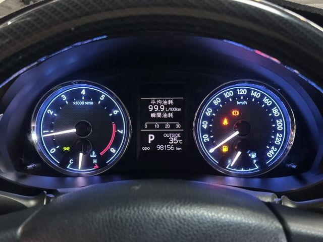 Safety+版本/免鑰匙啟動/摸門解鎖/恆溫空調  第10張相片