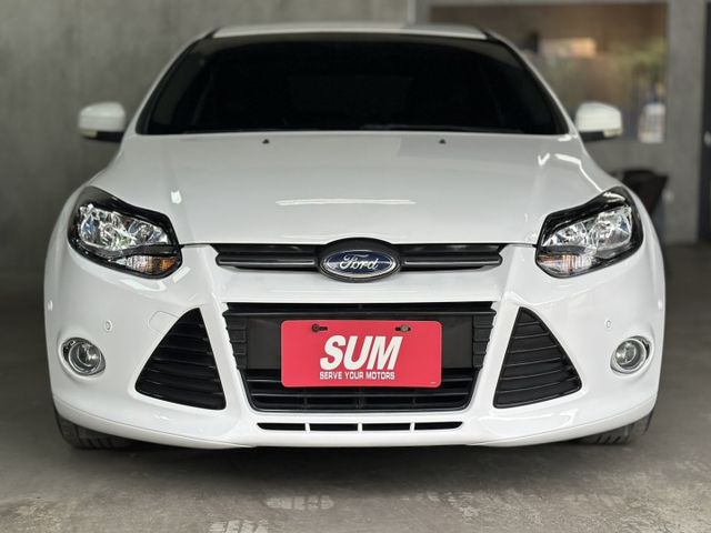 低里程/2.0S版/天窗/空力套件/自動停車/一年或兩萬公里保固  第3張相片