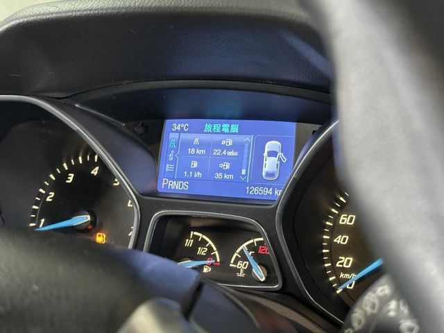 低里程/2.0S版/天窗/空力套件/自動停車/一年或兩萬公里保固  第12張相片