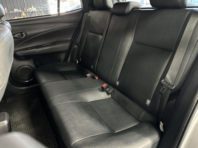 經典版/小改款/原鈑件/保固2年5萬公里  第8張相片