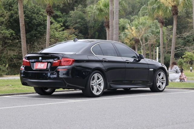 HID魚眼頭燈/原廠導航/M版空力套件/鋁圈/方向盤  第2張相片