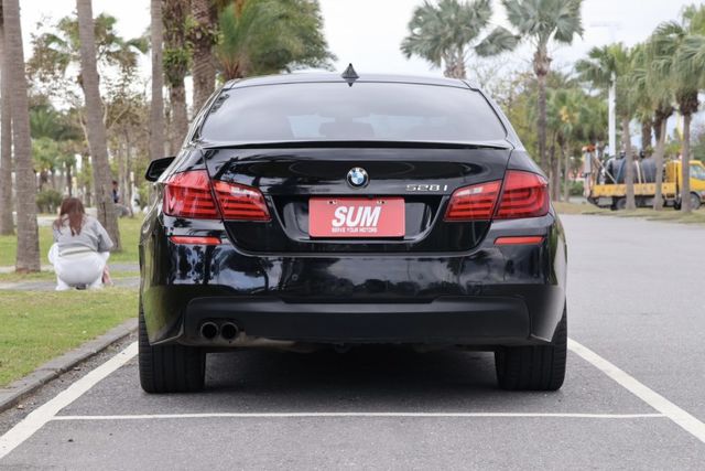 HID魚眼頭燈/原廠導航/M版空力套件/鋁圈/方向盤  第3張相片