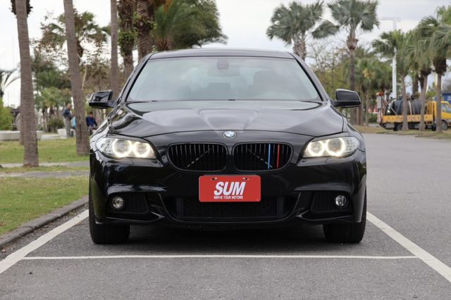 HID魚眼頭燈/原廠導航/M版空力套件/鋁圈/方向盤  第4張相片