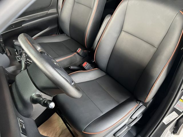 一手車/小改款/單側電滑門/豪華+  第5張相片