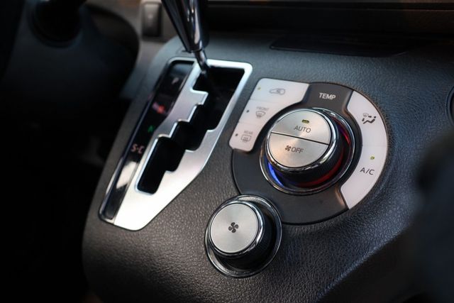 一手車/小改款/單側電滑門/豪華+  第9張相片