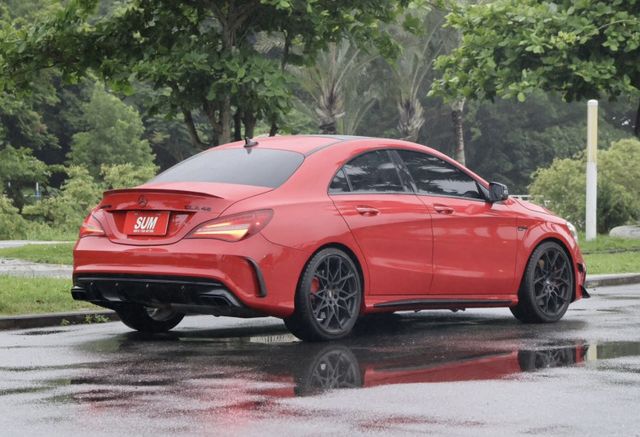 小改款381P馬力/夜色套件/賽車座椅/HK音響/電子懸吊  第2張相片