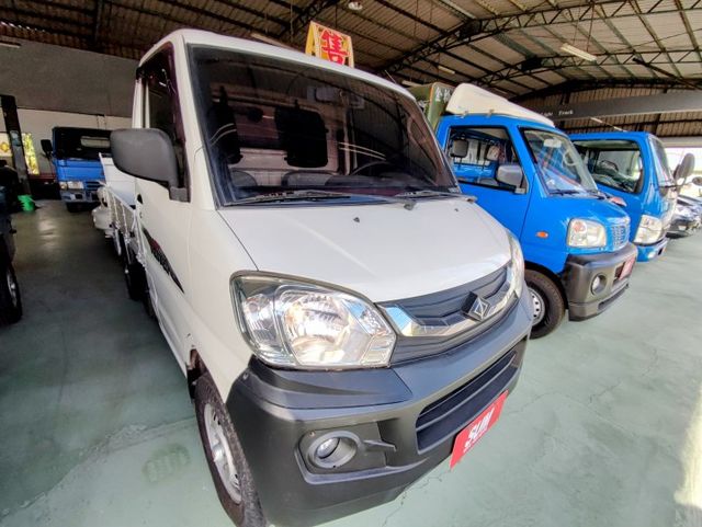 ☑️雙層尾門☑️手排☑小貨車☑公里數少☑賺錢好幫手☑認證車☑有保固☑可全額貸 ☑值得信賴  第5張相片