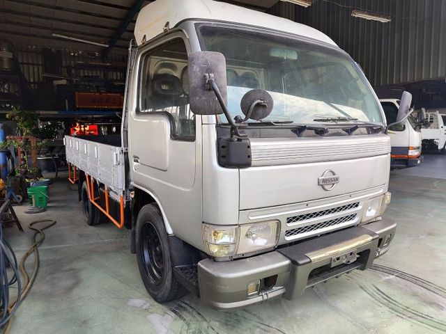 ☑️便宜☑️六輪貨車☑️三噸半☑️大空間☑️工作好幫手☑高負載能力☑數量稀少☑可貸款  第3張相片