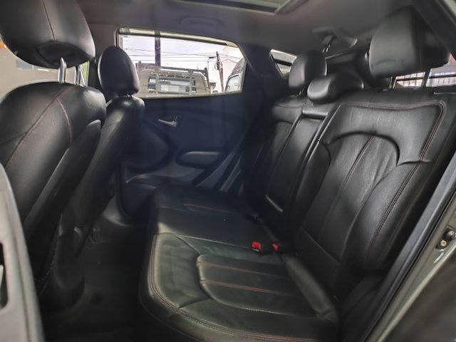 ☑️原廠保養☑全景天窗☑認證車☑2.4汽油☑頂級旗艦版☑大空間SUV☑車頂行李架☑電動椅☑恆溫☑方向盤快控鍵☑可全額貸  第5張相片
