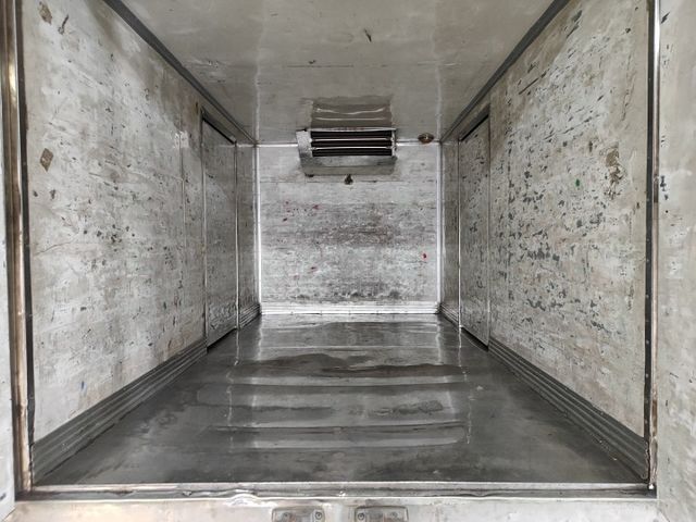 零下-25°C白鐵10公分雙開門厚車廂，保證里程，原版件、車況極佳，保養完善，冷凍性能穩定，實用首選！  第10張相片