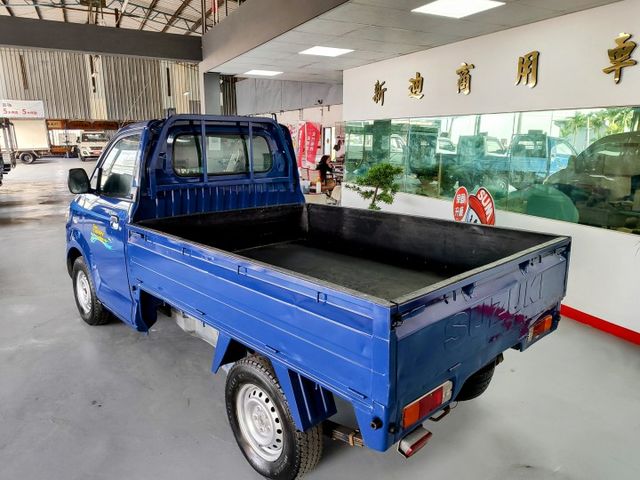 實跑 25 萬公里，車況良好，內裝舒適，無待修。耐用省油，適合運輸需求，便宜售出，入手超划算！  第9張相片