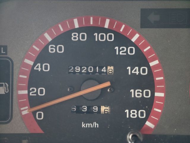 2005年得利卡貨車，車況佳、勤保養，耐操好開！貨斗空間實用，是你做生意的好幫手，歡迎現場賞車！  第11張相片