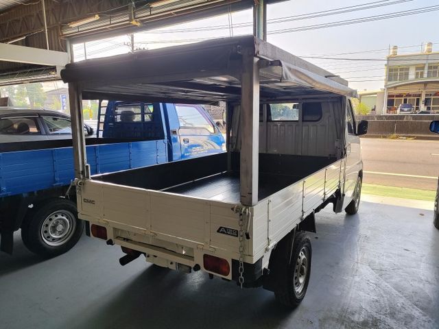 原漆原版件、車況超好，動力穩定保養完善，實用耐載好開，可貸款輕鬆入手！  第9張相片