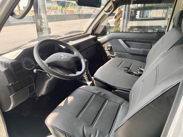 里程少、車況優、保養佳，動力穩定又省油，空間實用好載貨，可靠耐操可貸款輕鬆入手！  第10張相片